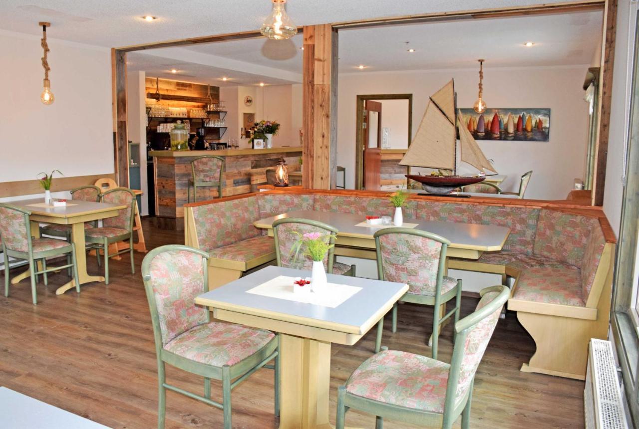 Hotel Inselglueck Lohme Extérieur photo