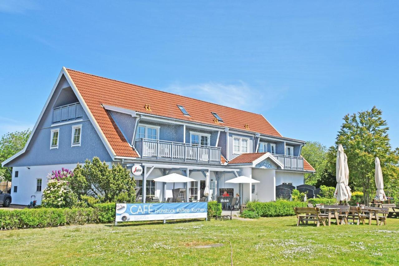 Hotel Inselglueck Lohme Extérieur photo