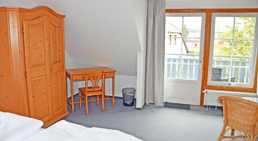 Hotel Inselglueck Lohme Extérieur photo